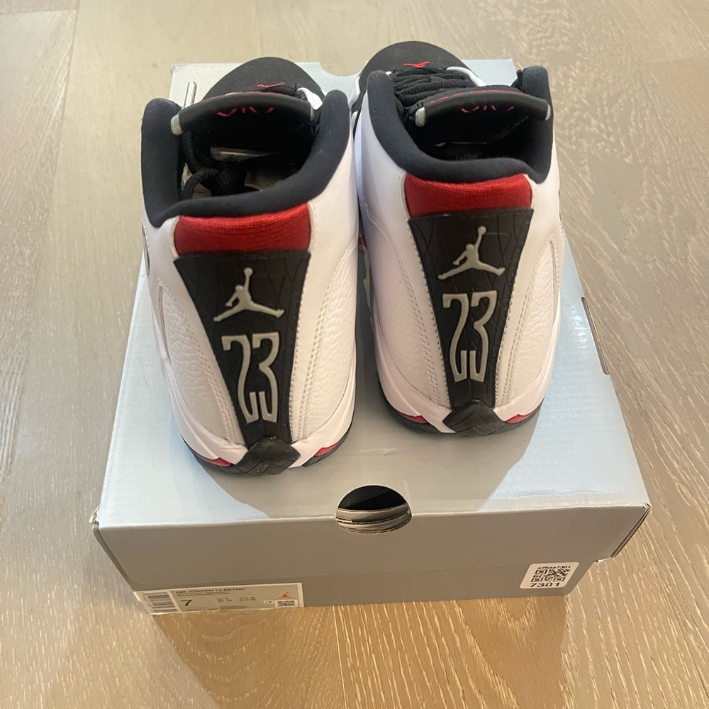 Nike Air Jordan Retro 14 Black Toe Size 7
